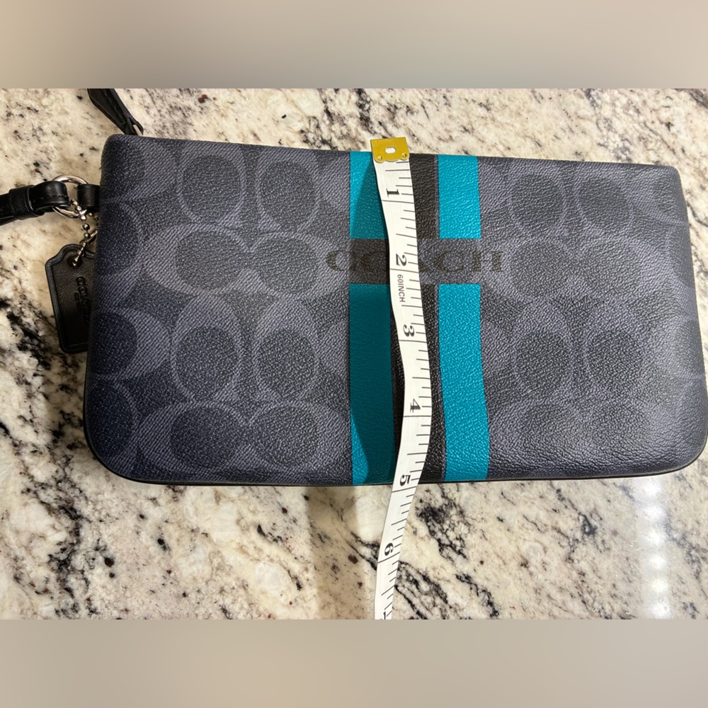 Coach Wristlet Purse - Picture 6 of 7
